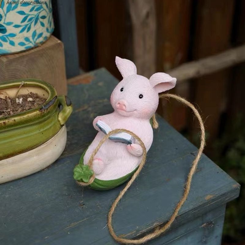 Piggy Swing Outdoor Decoration Resin